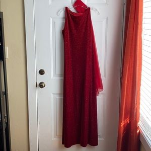Beautiful red evening dress with tags on!